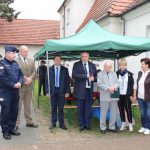 Na zdjęciu widać organizatorów Turnieju, między innymi Komendanta Powiatowego Policji w Ostrzeszowie insp. Andrzeja Harasia
